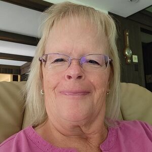 Meet your Posher, Yvonne